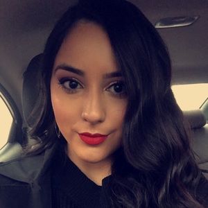 Meet your Posher, Bethany